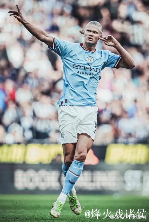 国际足坛中锋身价Top10:哈兰德1.8亿欧元霸榜 国际足坛中锋身价Top10:哈兰德1.8亿欧元霸榜